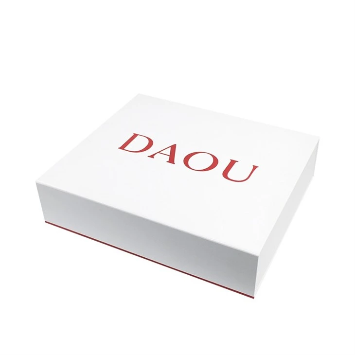 Magnetic Wine Box With Velvet Eva Insert